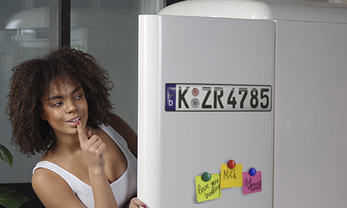 KFZ sticker-magnet on the refrigerator