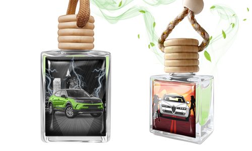 Petit parfum d'auto avec image de voiture