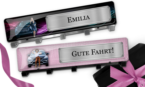 Personalised luxury keyholder-wall with text and car picture for your wife