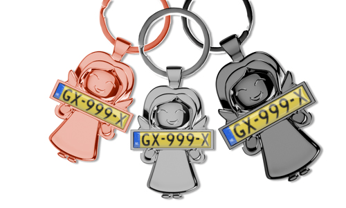 Schutzengel-Schlüsselanhänger mit personalisiertem Kennzeichen
