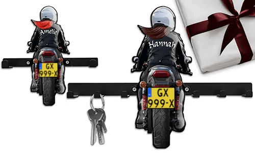 Motorfiets sleutelhanger voor aan de muur met de naam van je moeder en je kenteken