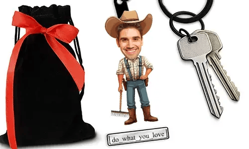 Personalized Comic-Style Keychain With Name And Veterinarian Design
