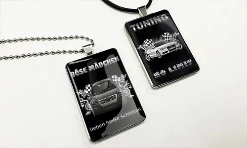 Tuning Autospiegelanhänger in zwei Varianten Autospiegelanhänger Motorrad