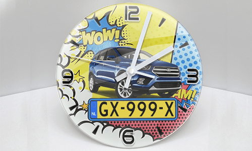 galery-photo-wall-clock-comic-car-silhouette-2