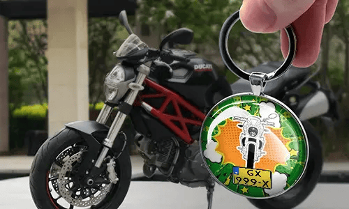 gallery-keychain-comic-round-2