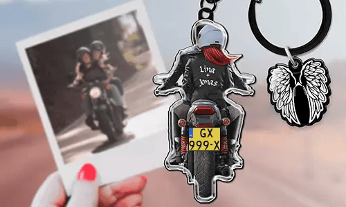 gallery-keychain-motorcyclists-couple-3