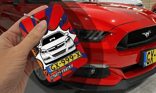 Innenspiegel anhänger mit Auto Rot in der Hand coole rückspiegelanhänger