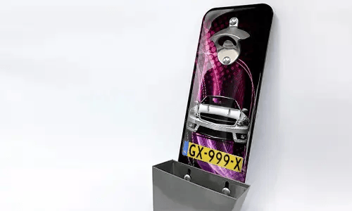 gallery-wall-bottle-opener-with-cap-cratcher-1