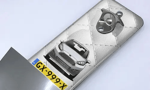 gallery-wall-bottle-opener-with-cap-cratcher-3