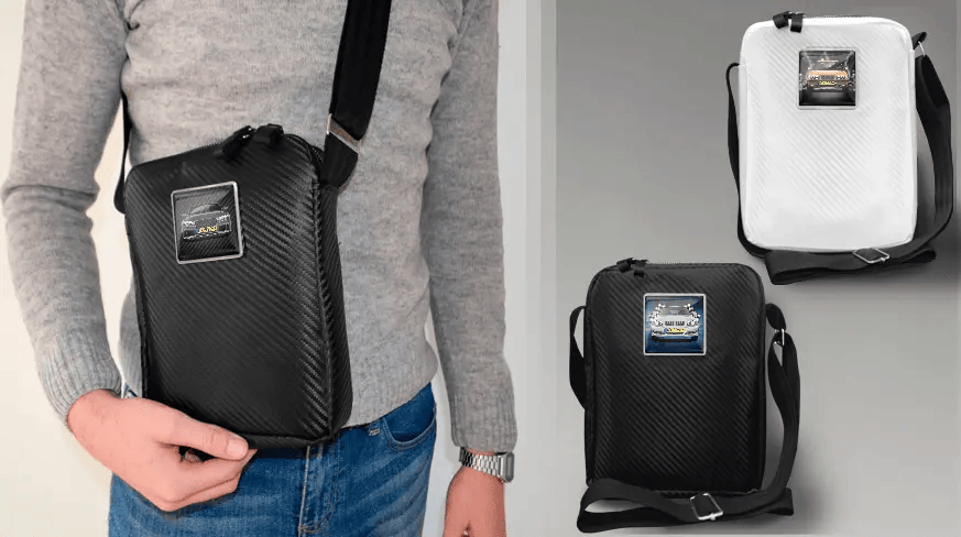 Bolsa cruzada cuadrada